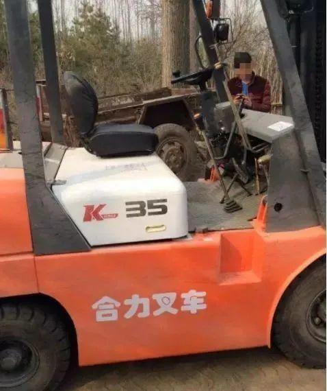 手動叉車?yán)?，手動叉車?yán)泩D片？