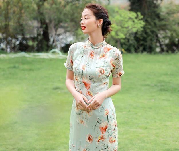 淘寶拼多多熱銷現(xiàn)在旗袍貨源拿貨是真的嗎，淘寶拼多多熱銷現(xiàn)在旗袍貨源拿貨是真的嗎安全嗎？