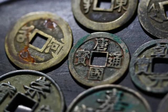 錢幣網(wǎng)店貨源怎么找，錢幣網(wǎng)店貨源怎么找到？