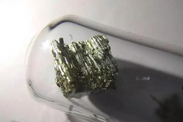 鈹?shù)V石報價，鈹?shù)V石_價格？