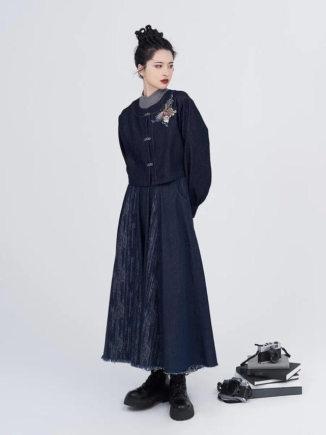 七個(gè)男人合伙做女裝，兩年時(shí)間在千億市場(chǎng)混出頭